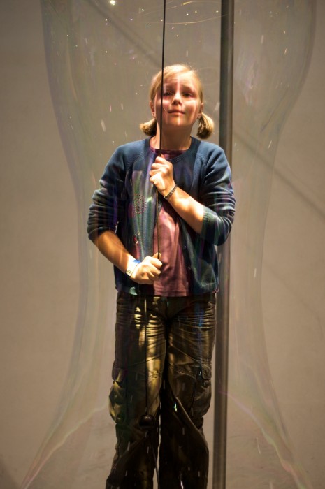 ob das ne gute Idee mit der Seifenblase war?