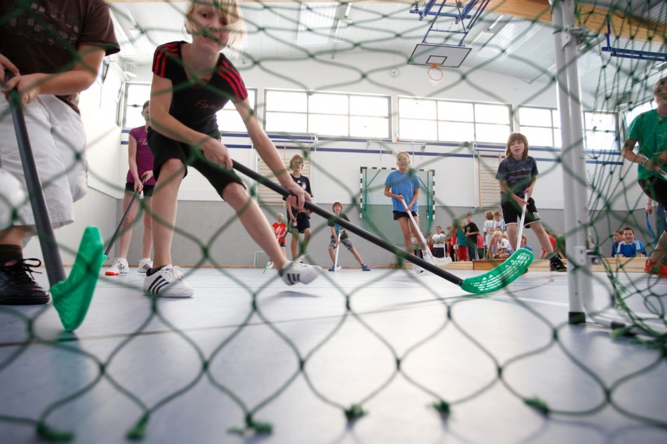 Schulfest Gymnasium am Wall: Unihockey-Turnier