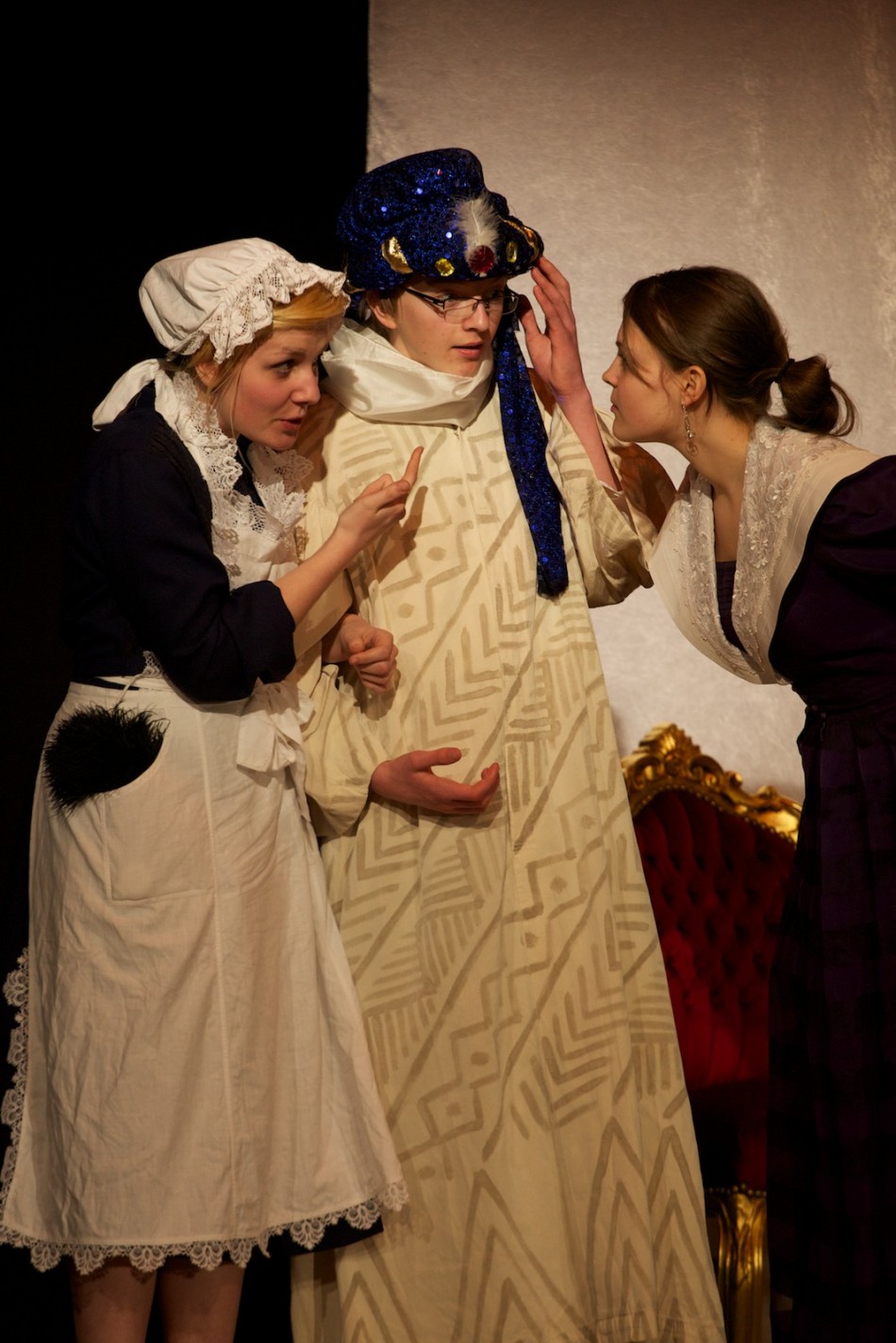 "Der Bürger als Edelmann" der Theater AG am Gymnasium a Wall Verden