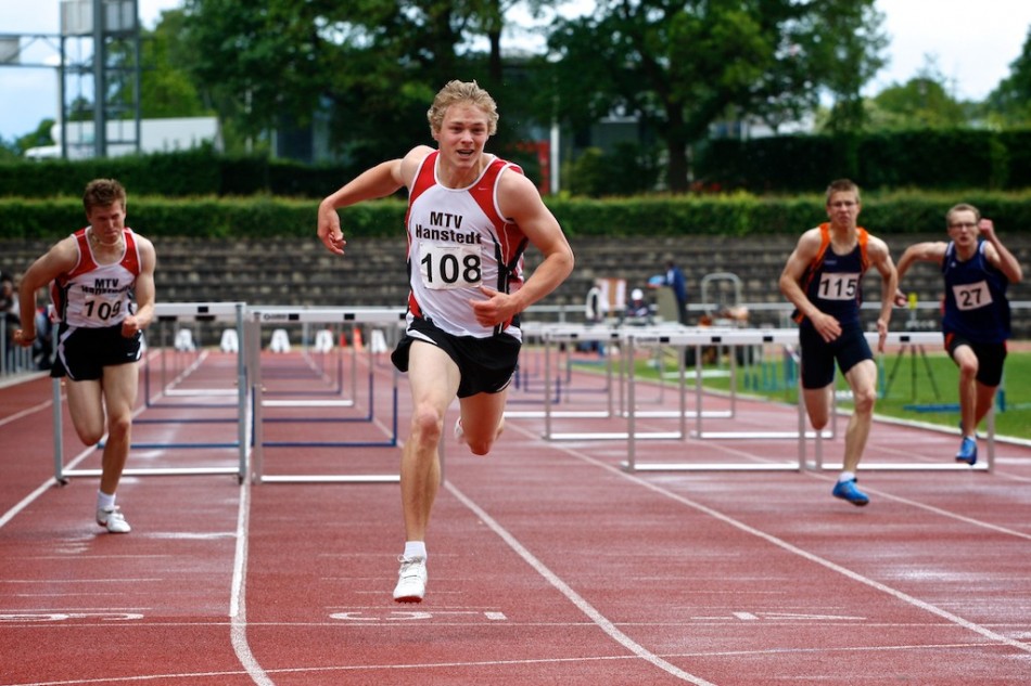 100 m Finale Leichtathletik-Bezirksmeisterschaften 2011 Bezirk Lüneburg (Stadion Verden)