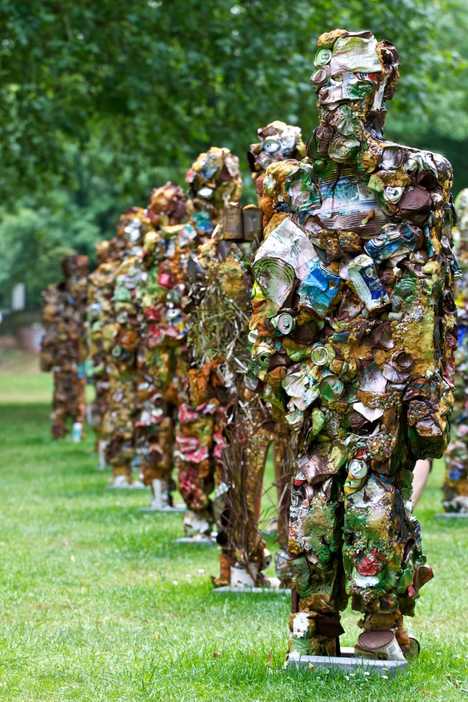 Trash People von HA Schult in Telgte