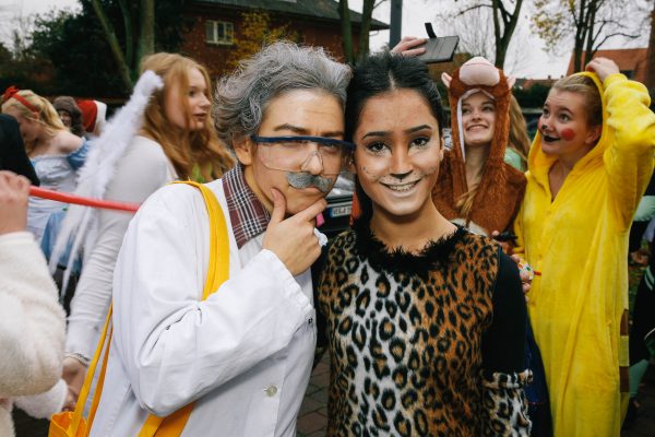 Der Jahrgang 12 des Gymnasiums am Wall Verden feiert am 11.11.2015 den traditionellen "Chaostag am GaW"