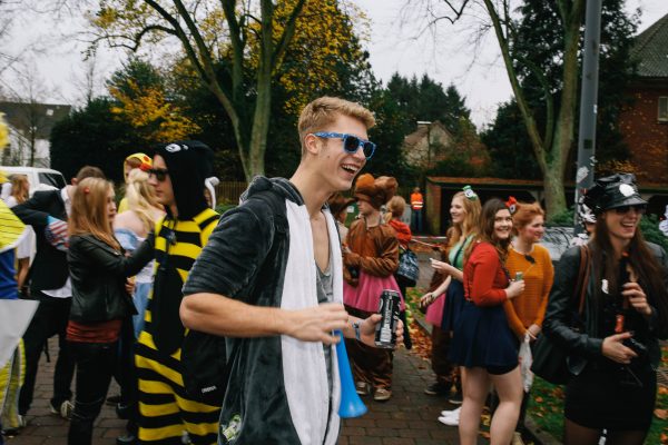 Der Jahrgang 12 des Gymnasiums am Wall Verden feiert am 11.11.2015 den traditionellen "Chaostag am GaW"